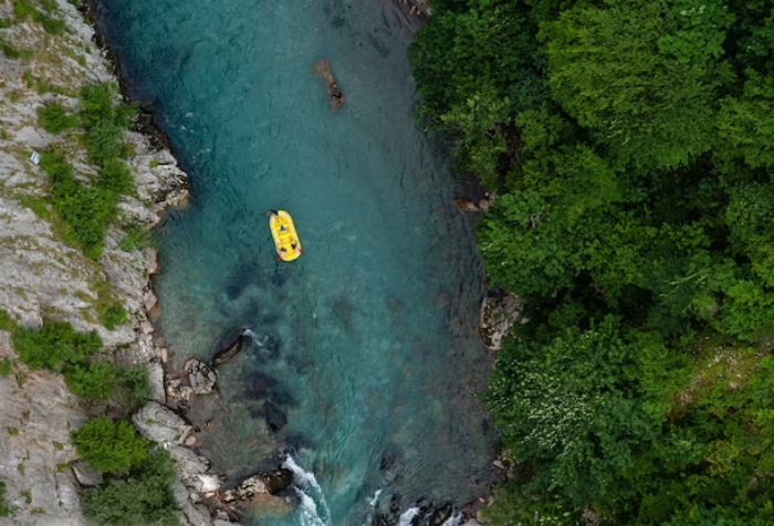 Tips for a Safe and Enjoyable Rafting Trip